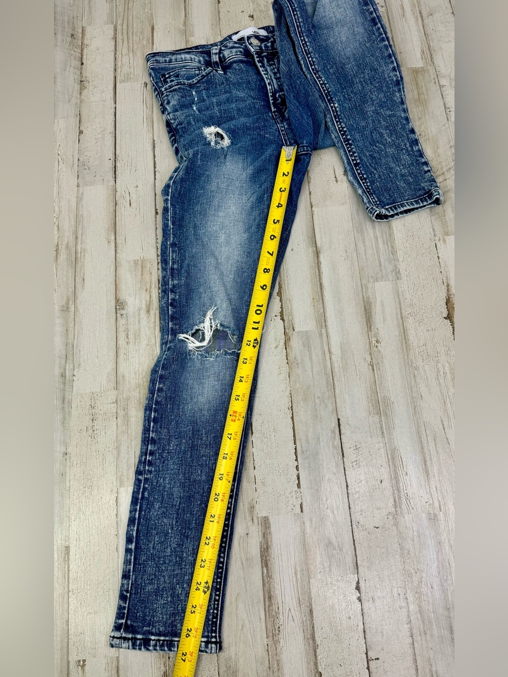 Vervet Blue Skinny Jeans 27 (28x27) High Rise distressed - Picture 9 of 12